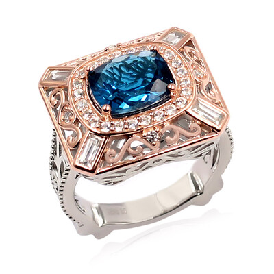 Bague en argent et Topaze bleu de Londres (Dallas Prince Designs)