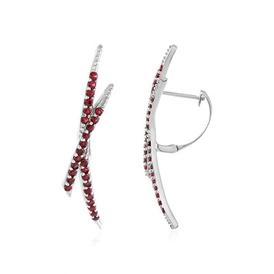 Boucles d'oreilles en argent et Spinelle rouge noble
