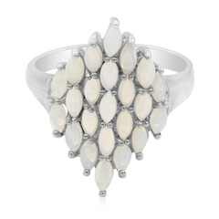 Bague en argent et Opale blanche