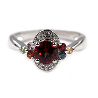 Bague en argent et Grenat du Mozambique