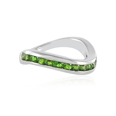 Bague en argent et Diopside de Russie