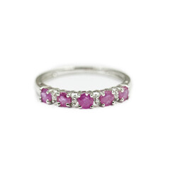 Bague en argent et Rubis du Mozambique