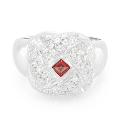 Bague en argent et Rubis rouge du soir