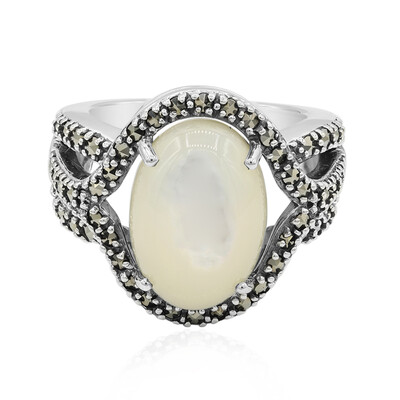 Bague en argent et Nacre