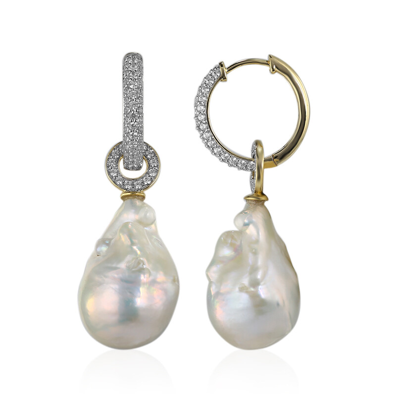 Boucles d'Oreilles en Perles d'Eau Douce Légères - Élégance Intemporelle Or main image 1