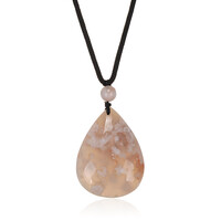 Collier et Agate fleur de cerisier
