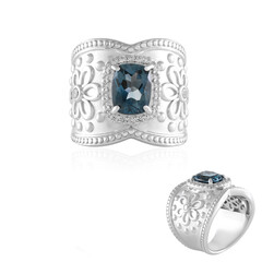 Bague en argent et Topaze bleu de Londres (Dallas Prince Designs)