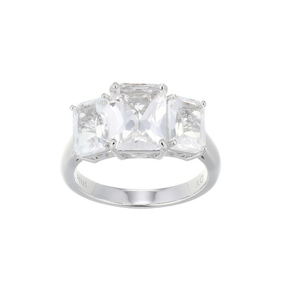 Bague en argent et Topaze blanche