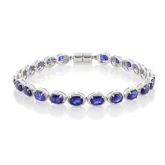 Bracelet en argent et Saphir bleu de Madagascar