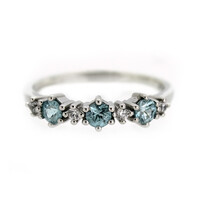 Bague en argent et Zircon de Ratanakiri