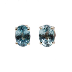 Boucles d'oreilles en or et Zircon de Ratanakiri