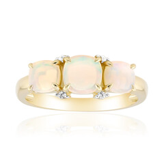Bague en or et Opale blanche du Brésil