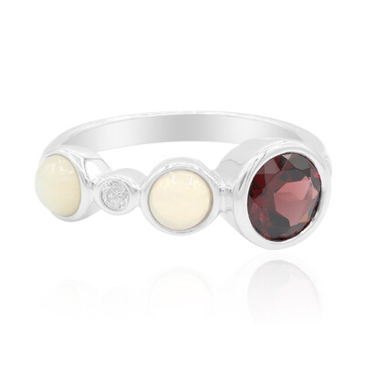 Bague en argent et Grenat du Mozambique