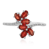Bague en argent et Rubis rouge du soir