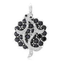 Pendentif en argent et Spinelle noir
