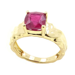 Bague en or et Rubis de Madagascar (de Melo)