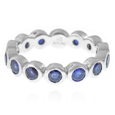 Bague en argent et Saphir bleu de Madagascar