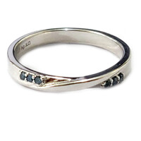 Bague en argent et Diamant bleu