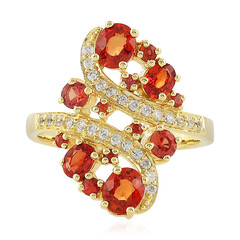 Bague en argent et Saphir rouge du soir