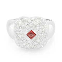 Bague en argent et Rubis rouge du soir