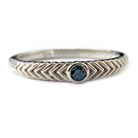 Bague en argent et Diamant bleu