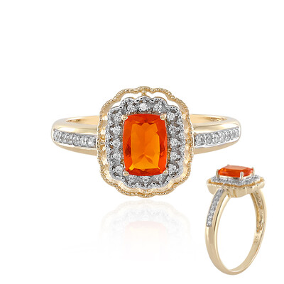 Bague en or et Opale cerise