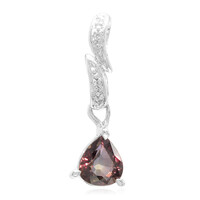 Pendentif en argent et Saphir à couleur changeante non chauffé