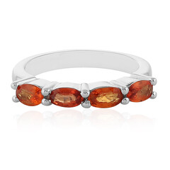 Bague en argent et Saphir rouge du soir