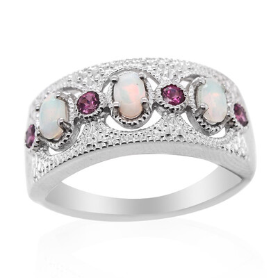 Bague en argent et Opale Welo
