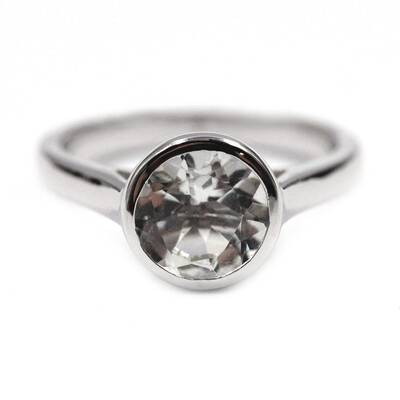 Bague en argent et Améthyste verte