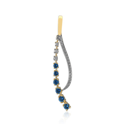 Pendentif en or et Haüyne