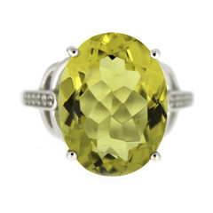 Bague en argent et Quartz de l'Ouro Verde