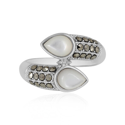 Bague en argent et Nacre
