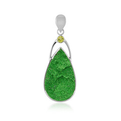 Pendentif en argent et Uvarovite