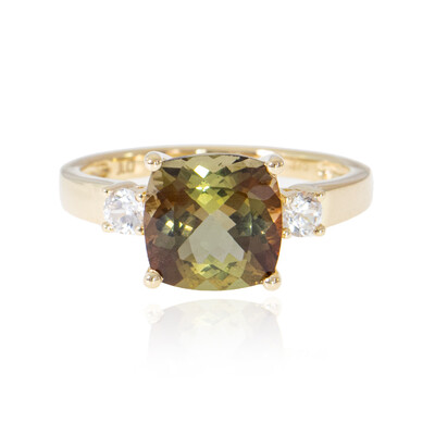 Bague en or et Andalousite
