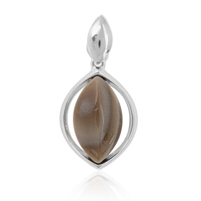 Pendentif en argent et Pierre de feu (dagen)