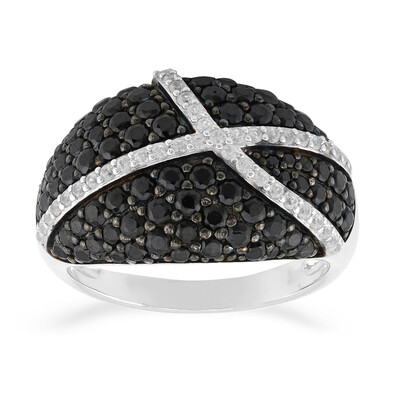 Bague en argent et Spinelle noir