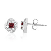 Boucles d'oreilles en argent et Spinelle rouge noble