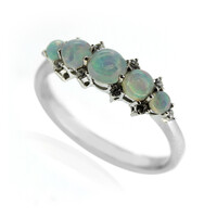 Bague en argent et Opale Welo