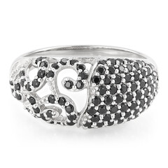 Bague en argent et Spinelle noir