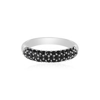 Bague en argent et Spinelle noir