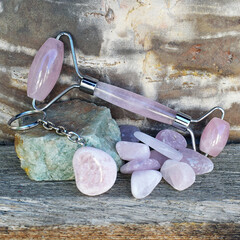 Accessoire bien-être et Quartz rose (Lapis Vitalis)