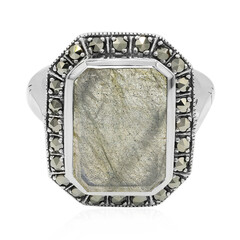 Bague en argent et Labradorite