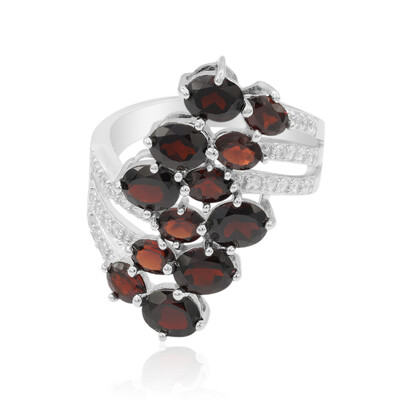 Bague en argent et Grenat