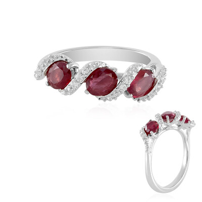 Bague en argent et Rubis de Madagascar