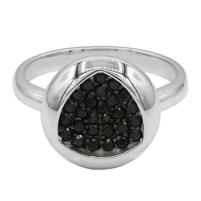 Bague en argent et Spinelle noir