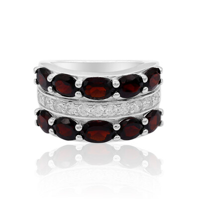 Bague en argent et Grenat