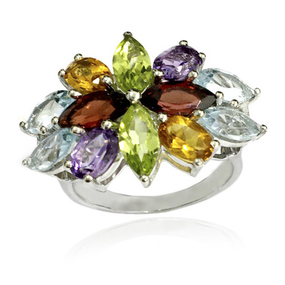 Bague en argent et Topaze bleu ciel