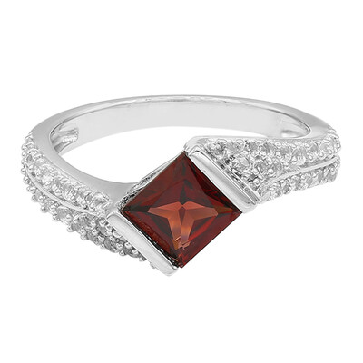 Bague en argent et Grenat du Mozambique
