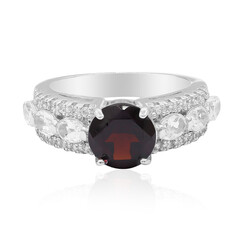 Bague en argent et Grenat